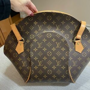 Louis Vuitton Ellipse GM Long Strap
